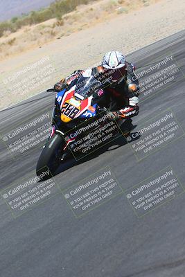 media/Oct-17-2024-Racers Edge (Thu) [[f51934c085]]/B Group/Session 2 (Turn 6 Inside)/